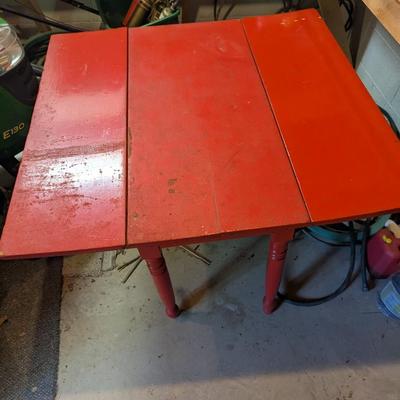 Primitive Wooden Farm Table (TR)
