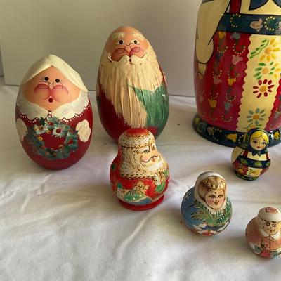 G1038 Vintage Christmas Eggs and Christmas Russian Doll