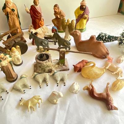 G1043 Vintage German Nativity Scene Figures