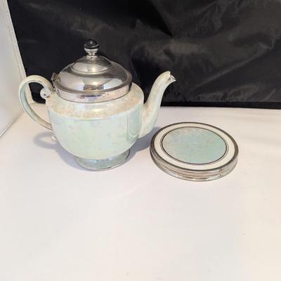 Hand Decorated Royal Rochester Studios Art Deco Iridescent Lusterware Plate (DR)