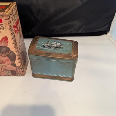 Vintage Tins Baker's Cocoa Squaw Tea Bags #9 (DR)