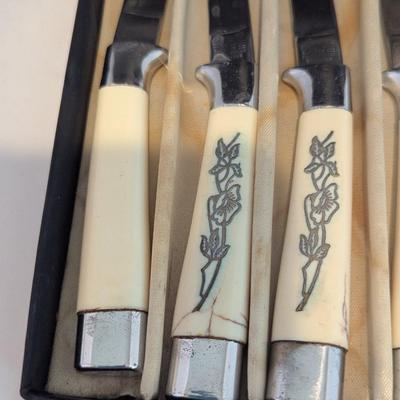 Royal Brand Cutlery Company Deluxe Steak Knives (DR)