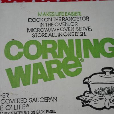 GROUPING VINTAGE KITCHEN kRISPY CRACKER TIN