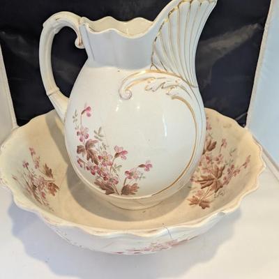 Vintage Ironstone Floral Pitcher & Basin (DR)