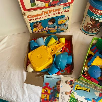 G1064 Large Lot of Vintage Games and toys , Playskool, Lego’s and more