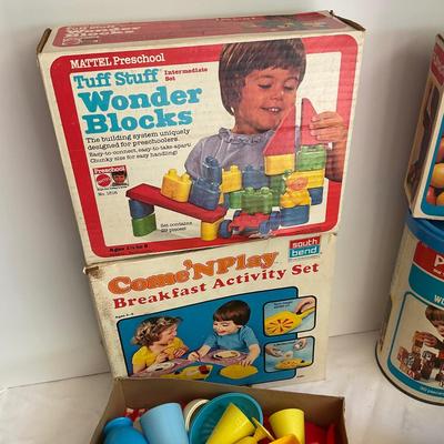G1064 Large Lot of Vintage Games and toys , Playskool, Lego’s and more