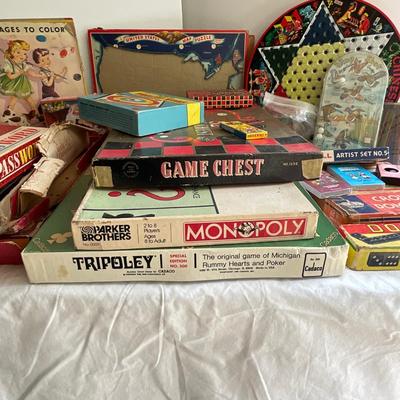 G1066 Various Vintage Boardgames