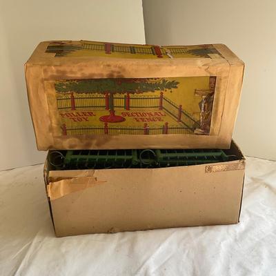 G1074 Antique 1920’s Miller Toy Co. Christmas Feather Tree Wooden Fence in Original Box