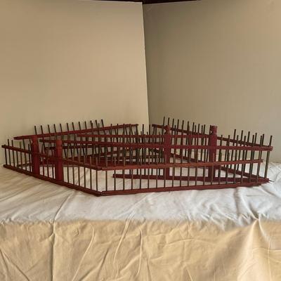 G1075 Antique Victorian Wooden Sectional Christmas Tree Fence