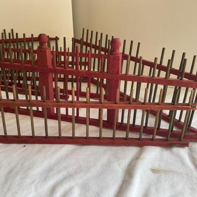 G1075 Antique Victorian Wooden Sectional Christmas Tree Fence