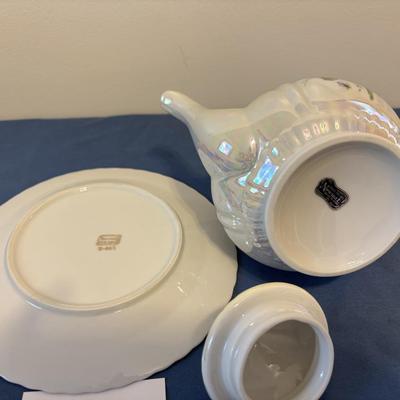 Norcrest Teapot and More