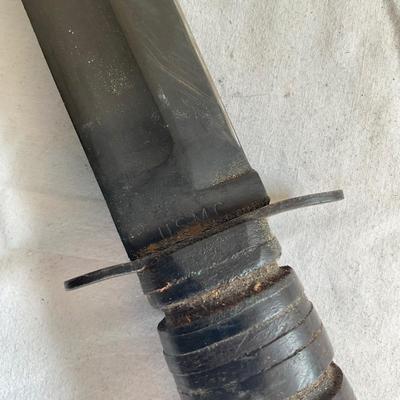 D1083 Vintage KA-BAR USMC Knife
