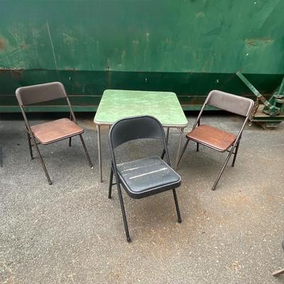 G1090 Lot of Three Folding Chairs and Card Table