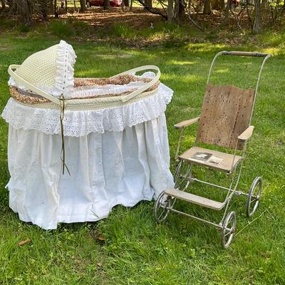 G1094 Antique Baby Stroller with Vintage Bassinet