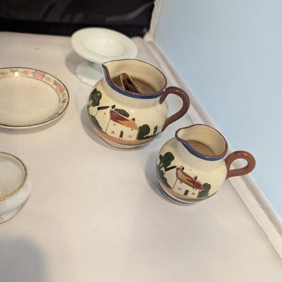 Vintage Pottery & China Pieces #21 (DR)