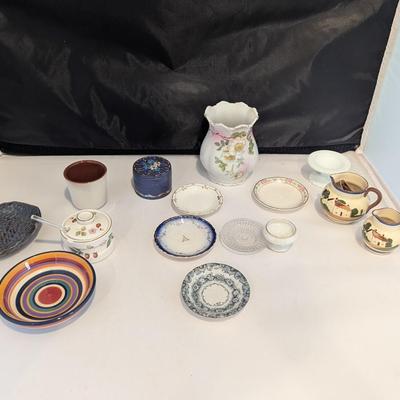 Vintage Pottery & China Pieces #21 (DR)