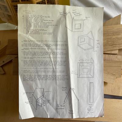 G1102 Disassembled Doll House with Instructions