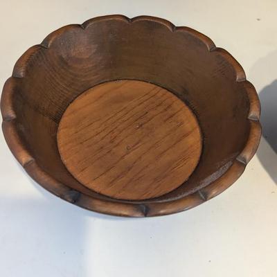 Scalloped Wood Bowls (DR)