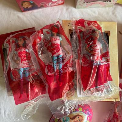 G1109 Large Lot of Barbie Collectibles
