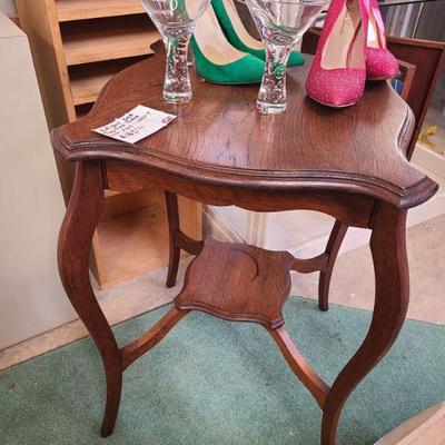 Oak table 