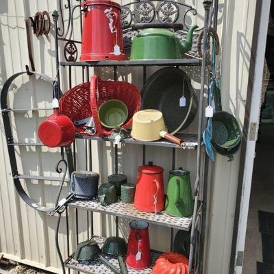Graniteware SM=$3, Med =$4 and larger pieces = $5
