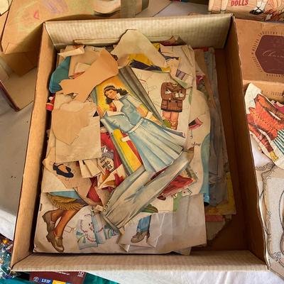 G1115 ANtique Victorian and Vintage Paper Doll Collection/Sears Roebuck Magazine 1930’s