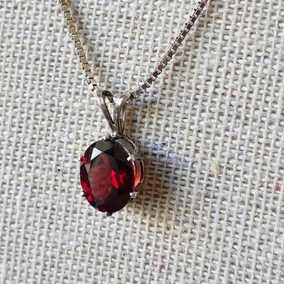 Sale Photo Thumbnail #175: Beautiful stone with 925 18 inch chain