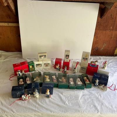 G1127 Lot of Goebel , Bing & Grondahl Ornaments