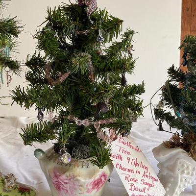 G1128 Lot of Small Ornametal Trees with Sterling Charms, Thomas Kinkade House
