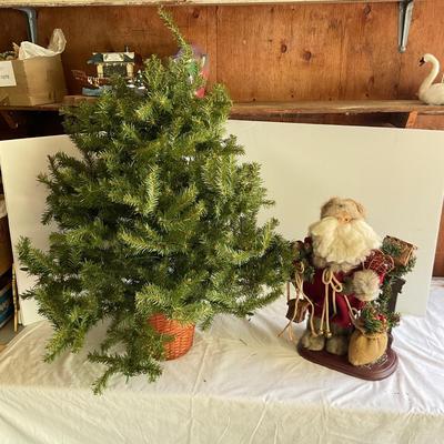 G1135 Santa Figure and Artificial Tree