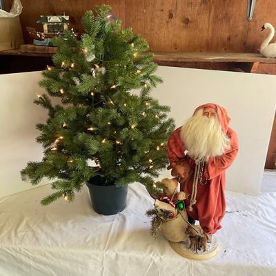 G1137 Pre-lit Christmas Tree and Old World Santa