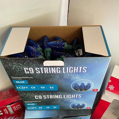 G1146 Lot of Large and Small Colored Christmas Lights and tree topper