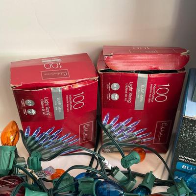 G1146 Lot of Large and Small Colored Christmas Lights and tree topper