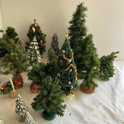 G1154 Lot of Miniature Small Bottle Brush and Artificial Trees