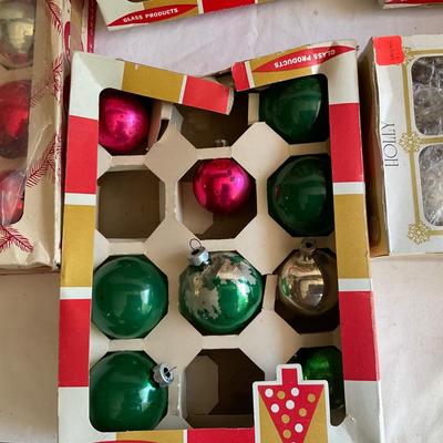 G1162 Large Lot of Vintage Coby and Holly Glass Ball Ornaments