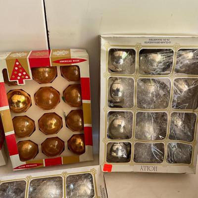 G1162 Large Lot of Vintage Coby and Holly Glass Ball Ornaments