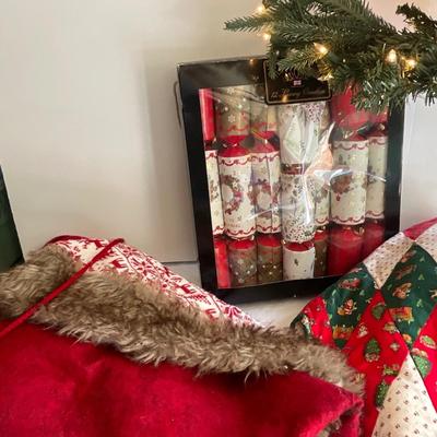 G1168 Lot of Pre-Lit Christmas Tree with Tree Skirs, Crackers, Mini Wreaths
