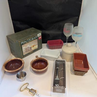 Pfaltzgraff Bowls Hull Cups Roseville Canister (DR)