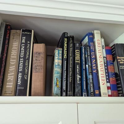 Military History Books (DD)