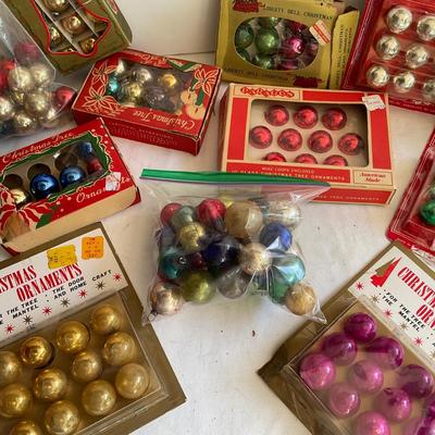 G1177 Lot of Small Glass Christmas Ball Ornaments