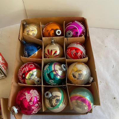 G1185 Five Boxes of Vintage SHINY BRITE Glass Ornaments