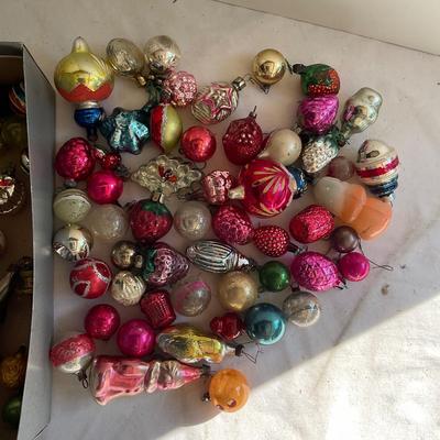 G1188 Lot of Vintage Glass Ornaments and SHINY BRITE ornaments