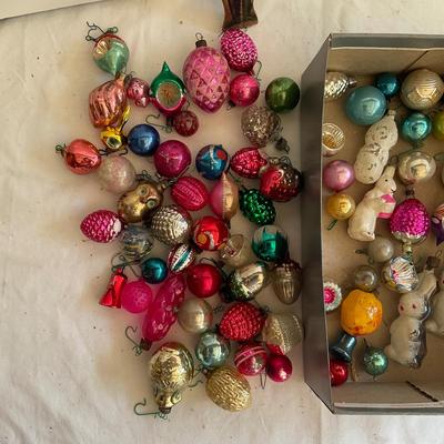 G1188 Lot of Vintage Glass Ornaments and SHINY BRITE ornaments