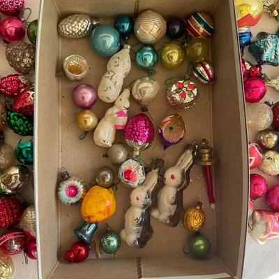 G1188 Lot of Vintage Glass Ornaments and SHINY BRITE ornaments