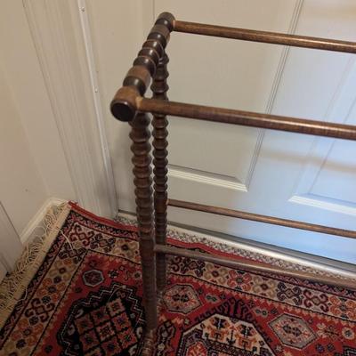 Wood Quilt Rack (DD)