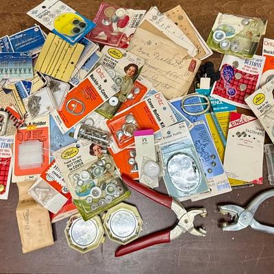 Vintage Sewing Notion Lot - Clips, Hooks, Eyes, Loops, Snaps, Buttons to cover etc