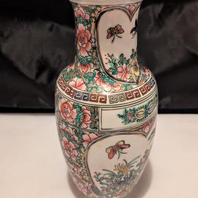 Decorative Chinese Rose Vase (B)