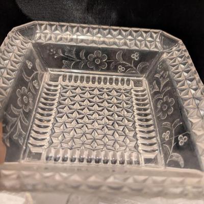 Etched Floral Design & Diamond Serving Dishes (B)