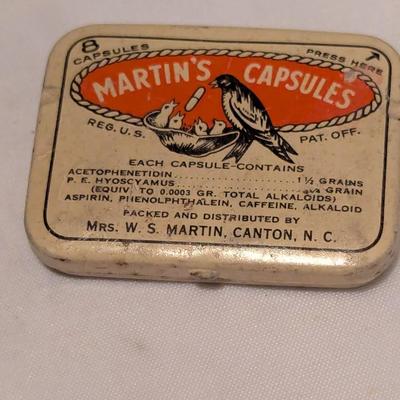 Vintage Advertising Tins Fitzgerald Seidlitz Powders Martin's Capsules Premium Crackers (B)