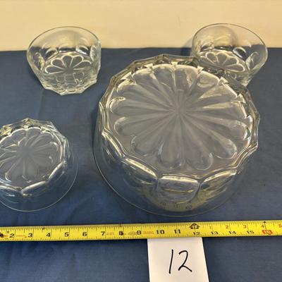 Vintage Thumbprint Flower Glass Salad Set